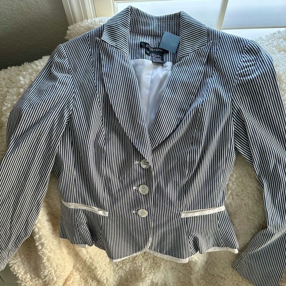 Etcetera Navy Blue and White Pinstripe Blazer - Picture 2 of 8